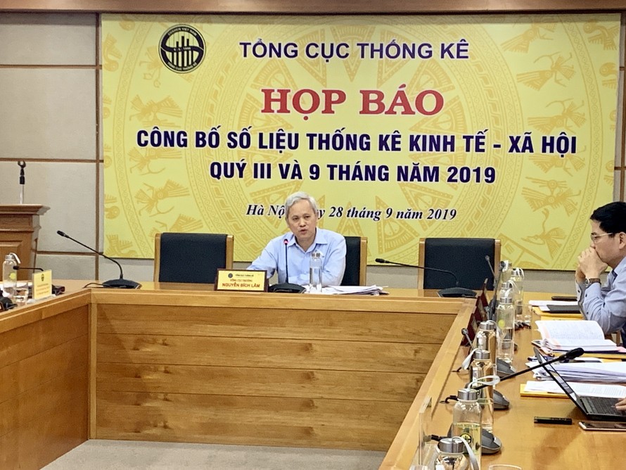 Tổng cục trưởng Tổng cục Thống kê Nguyễn Bích Lâm tại buổi công bố báo cáo. Ảnh:VGP