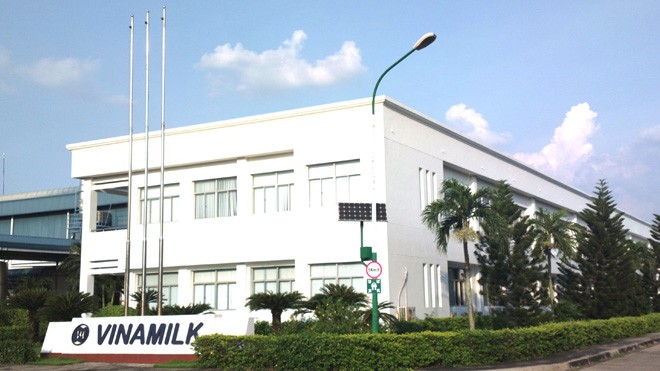 Nhà máy sữa Sài Gòn với việc sử dụng hệ thống đèn led giúp tiết kiệm năng lượng, tái sử dụng nước sau xử lý để tưới cây… đã được nhận giải thưởng môi trường của TP.HCM năm 2014