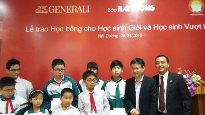 Generali trao 40 suất học bổng tại Hải Dương