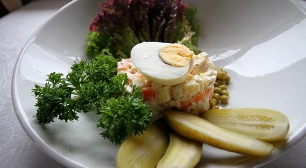 Salad Nga món ăn được chế biến từ các loại nông phẩm mang đầy dư vị của đồng quê Nga 