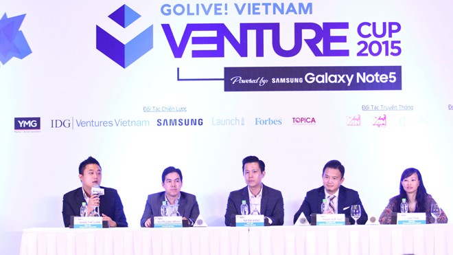Các thành viên Ban tổ chức công bố khởi động cuộc thi Venture Cup 2015.