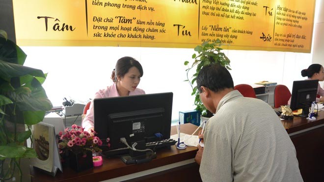 Bệnh viện Ung bướu Hưng Việt áp dụng thanh toán chi phí nội ngoại trú đúng tuyến và trái tuyến cho tất cả các khách hàng đến khám.