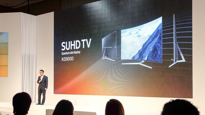 Dòng TV SUHD của Samsung năm 2016 là sản phẩm duy nhất trên thế giới hiện nay không có cadmium, có màn hình chấm lượng tử 10 bit cho hình ảnh chân thực nhất