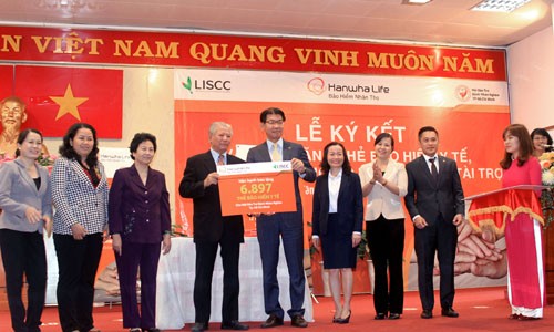 Hanwha Life Việt Nam thiện nguyện 113.000 USD