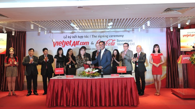Vietjet đưa Coca Cola của Mỹ lên tàu bay