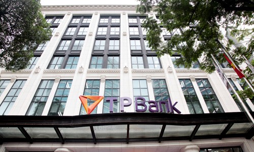 TPBank lọt top 10 ngân hàng uy tín nhất Việt Nam