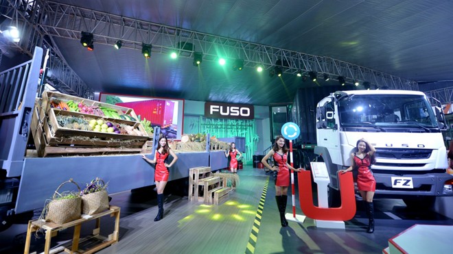 Độc đáo gian hàng FUSO tại triển lãm Ôtô Việt Nam 2016