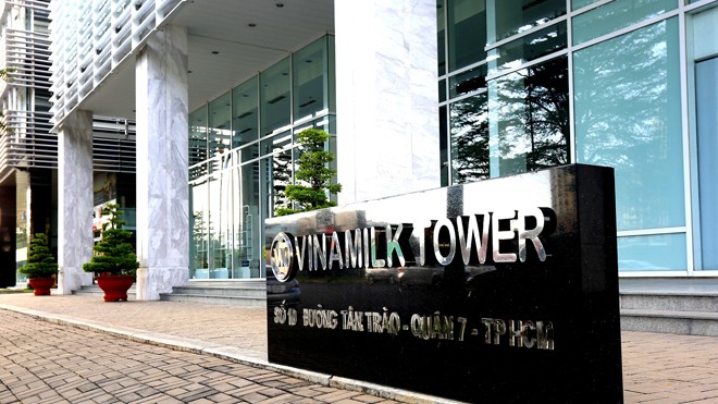 Vinamilk đứng đầu top 10 doanh nghiệp niêm yết uy tín tại Việt Nam 2016 