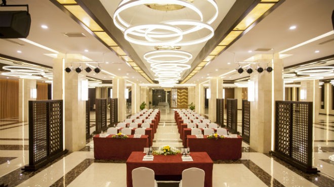 Phòng hội thảo quy mô 50 khách hiện đại và sang trọng tại Mường Thanh Luxury Nhật Lệ 