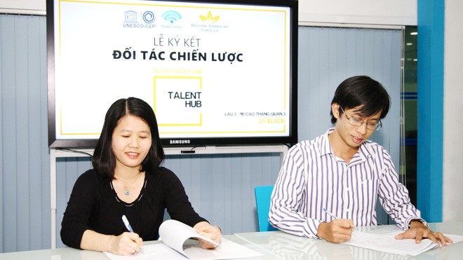 BAT Việt Nam và Trung tâm UNESCO Văn hóa Giáo dục & Đào tạo cùng nhau khởi cộng Chương trình tuyển chọn Tài năng Talent Hun 2016. Ảnh: Quốc Vũ 