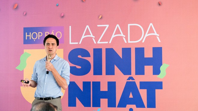 Ông Alexandre Dardy, CEO Lazada Việt Nam phát biểu tại họp báo kỷ niệm 5 năm Lazada