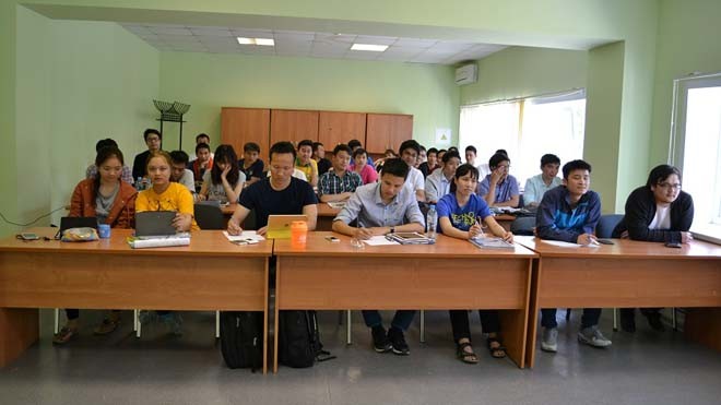 30 sinh viên Việt Nam đã hoàn thành khóa thực tập tại Nhà máy điện hạt nhân Novovoronezh ở Nga