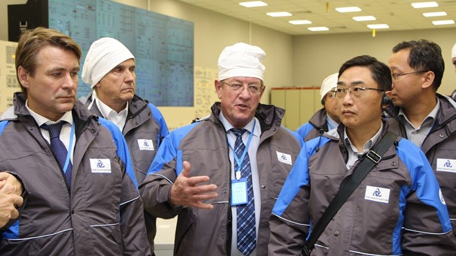 Đại diện tại các tổ chức Quốc tế ở Vienna tới thăm nhà máy điện hạt nhân tại Nga