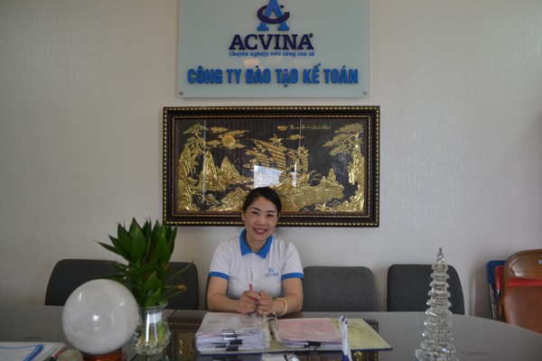 Cô Nguyễn Thị Bích Quỳnh luôn trăn trở với việc làm cho các em sinh viên ngành kế toán