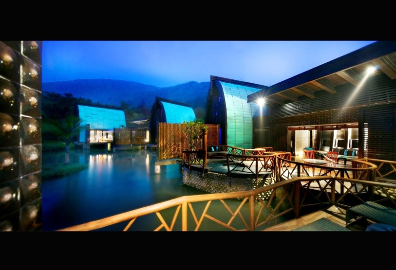 InterContinental Danang Sun Peninsula Resort lọt top 10 khu nghỉ dưỡng tốt nhất châu Á