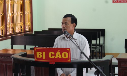Bị cáo Nguyễn Ngọc Châu bị tuyên phạt 5 năm tù giam về tội “tàng trữ trái phép vật liệu nổ”