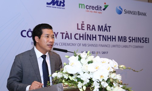Ông Lưu Trung Thái – Phó chủ tịch HĐQT – Tổng giám đốc ngân hàng quân đội phát biểu tại sự kiện 