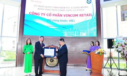 Vincom Retail chính thức niêm yết 1,9 tỷ cổ phiếu mã VRE 