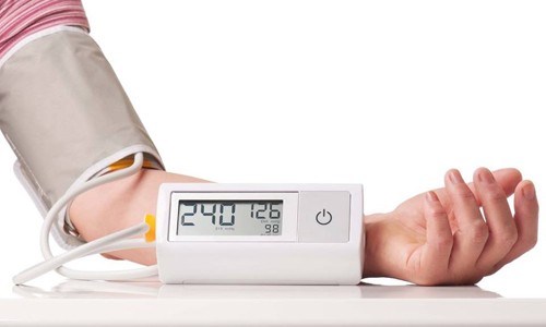 Tăng huyết áp gây những biến chứng khôn lường đến sức khỏe người bệnh