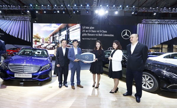 Lô 25 xe Mercedes-Benz giao cho Bali Limousine gồm các mẫu xe E 200, E 250 và S 400