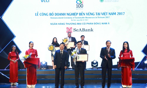 Seabank nằm trong top 100 doanh nghiệp phát triển bền vững Việt Nam 2017 