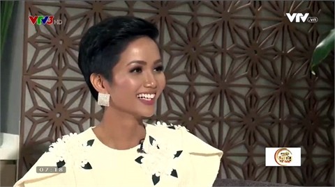 Hoa hậu H'Hen Niê nói về ngày đầu 'ngây thơ' đặt chân lên đất Sài Gòn