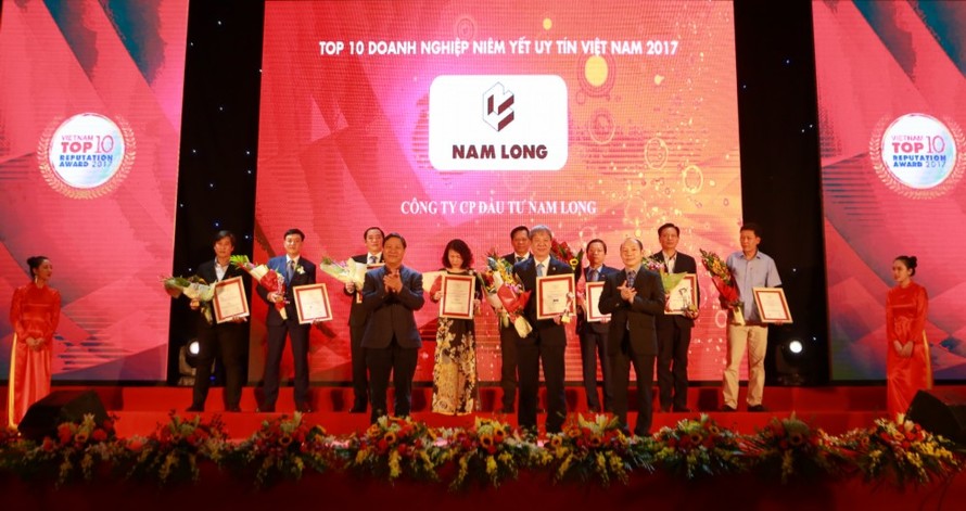 Nam Long vinh dự lọt Top 10 Công ty niêm yết Uy tín” và “Top 500 doanh nghiệp lớn nhất Việt Nam” năm 2017