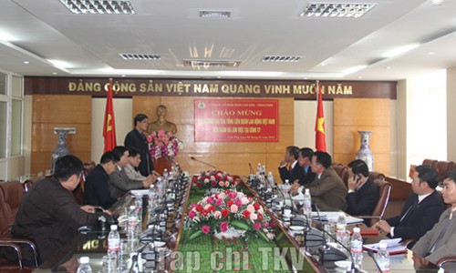  Đoàn công tác Tổng LĐLĐ Việt Nam làm việc với Công ty CP than Cao Sơn