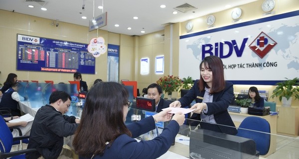 Top Ngân hàng Bán lẻ dẫn đầu tại Việt Nam