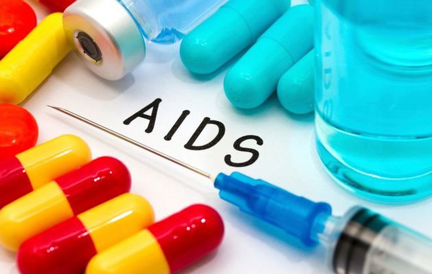 Hà Nội hỗ trợ chi trả thuốc ARV cho bệnh nhân nhiễm HIV/AIDS
