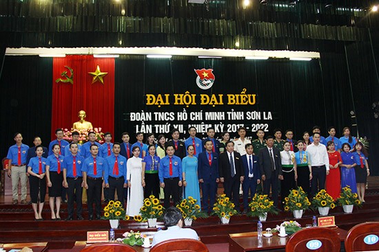 Ban Chấp hành Tỉnh Đoàn Sơn La khóa XII, nhiệm kỳ 2017-2022 ra mắt Đại hội 