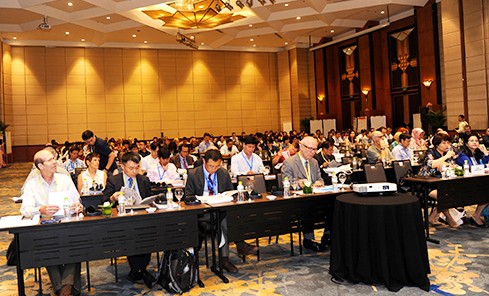 Hội nghị quy tụ hơn 300 đại biểu là các nhà khoa học trong nước và quốc tế. 