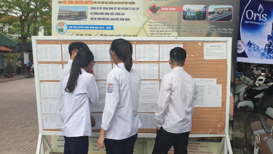 Thí sinh Nam Định đạt tỷ lệ tốt nghiệp THPT Quốc gia cao nhất toàn quốc - Ảnh: Hoàng Long