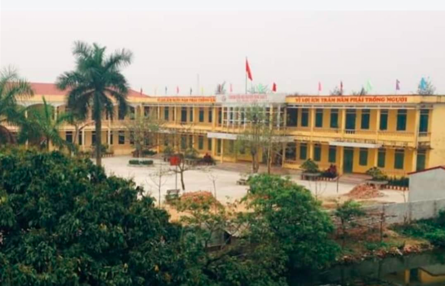 Trường tiểu học Nguyễn Tông Quai, nơi ké toán trưởng vừa tham ô hàng trăm triệu đồng - Ảnh: Hoàng Long