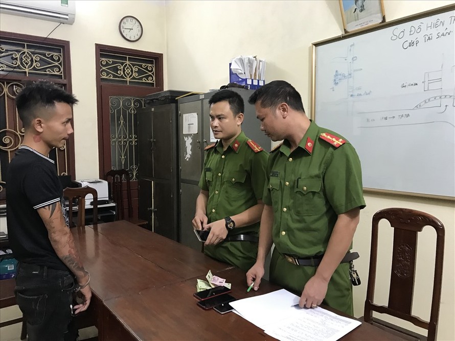 Bắt băng nhóm gây ra hàng loạt vụ cướp tại 2 tỉnh Ninh Bình, Hoà Bình