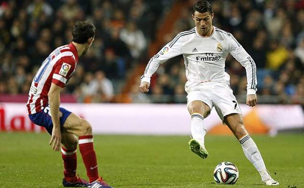 Real của Ronaldo coi như đã ghi tên vào một trận Siêu kinh điển nữa. ảnh: Dailymail