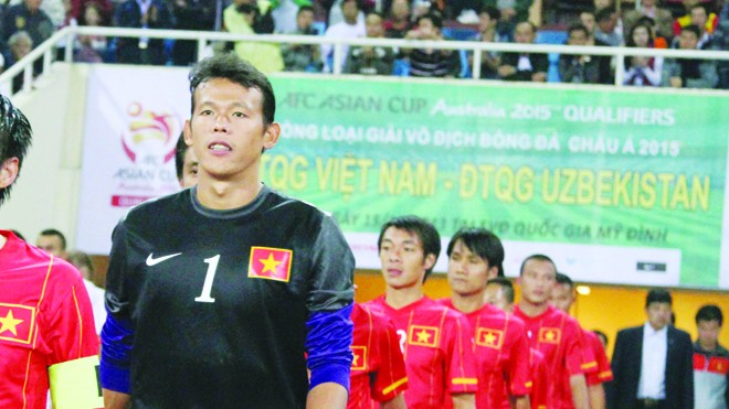 Thủ môn Tấn Trường không được triệu tập cho trận cuối vòng loại Asian cup 2015 của ĐTVN gặp Hong Kong sắp tới. Ảnh: VSI