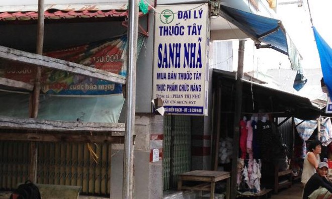 Tiệm thuốc Tây kiêm phòng mạch tư của y sĩ Sanh. Ảnh: Dân Việt