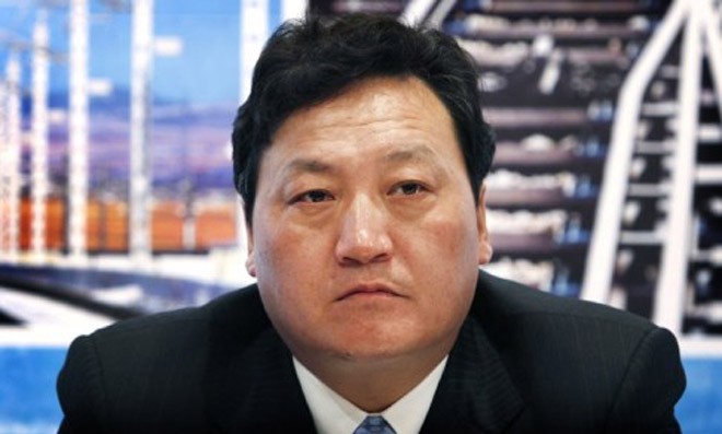 Trong số quan chức tự sát, ông Bạch Trung Nhân, Chủ tịch Tập đoàn Đường sắt Quốc gia Trung Quốc, là người có chức vụ cao nhất. 
