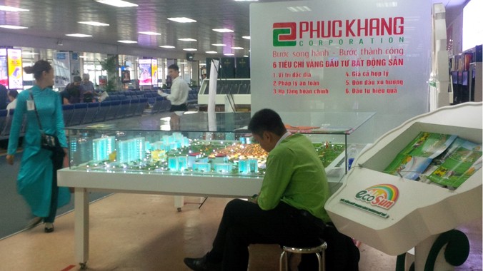 Mô hình dự án BĐS vào sân bay Tân Sơn Nhất quảng bá. Ảnh: Đình Thắng 
