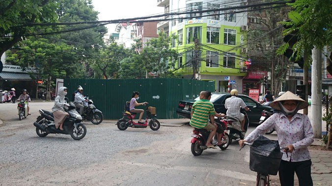 Hà Nội có 44 tuyến phố bị đào bới gây lãng phí lớn cho ngân sách. ảnh: như ý