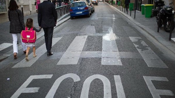 Trường tiểu học Edouard Herriot ở Albi - nơi đã diễn ra vụ sát hại giáo viên. (Nguồn: AFP) 