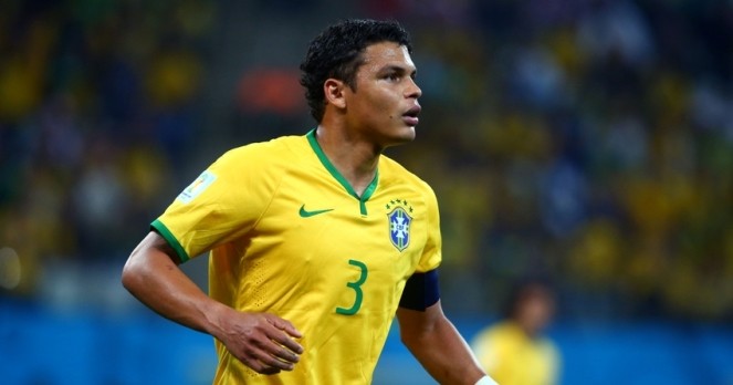 Brazil làm đơn xin FIFA xóa thẻ vàng của Thiago Silva