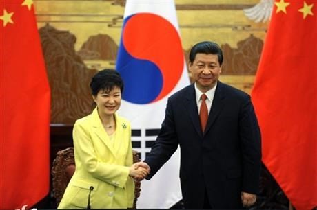 Chủ tịch Trung Quốc Tập Cận Bình và Tổng thống Hàn Quốc Park Geun-hye