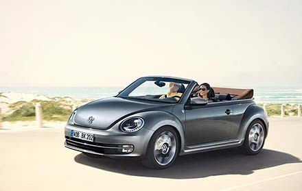 Volkswagen trình làng chiếc Beetle Cabriolet Karmann