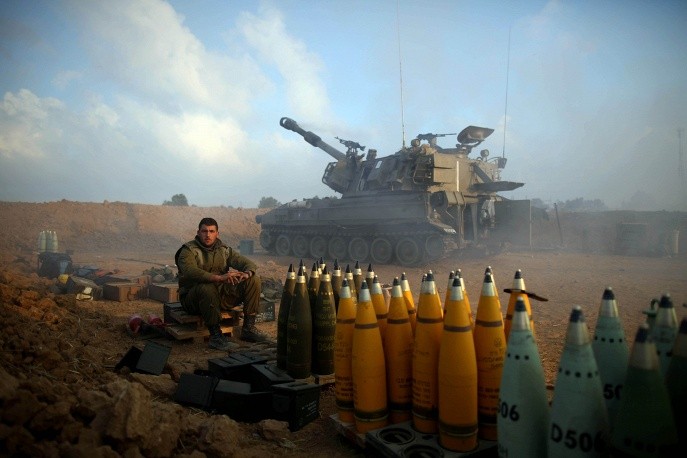 Israel khôi phục chiến dịch tấn công Gaza