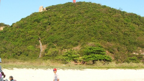 Dự án khu du lịch tại Đảo Hòn Nưa bị thu hồi. Ảnh: Lê Huỳnh.
