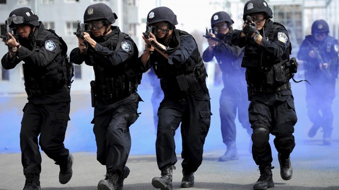 Cảnh sát chống khủng bố Trung Quốc diễn tập ở Tân Cương. Nguồn: CNA