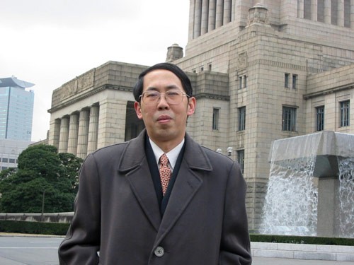 Giáo sư Shi Yinhong thuộc Viện Quốc tế Đại học Nhân dân Trung Quốc