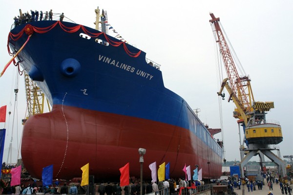Hoa Ngọc Lan là DN tư nhân duy nhất dám mua tàu có trong tải lớn nhất đóng trong nước